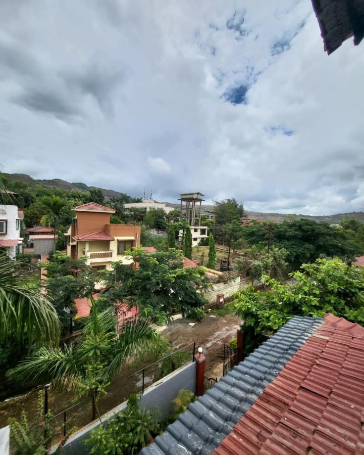 The Perfect Stays- Lal Mahal Villa With Disco Pool Lonavala Exterior foto